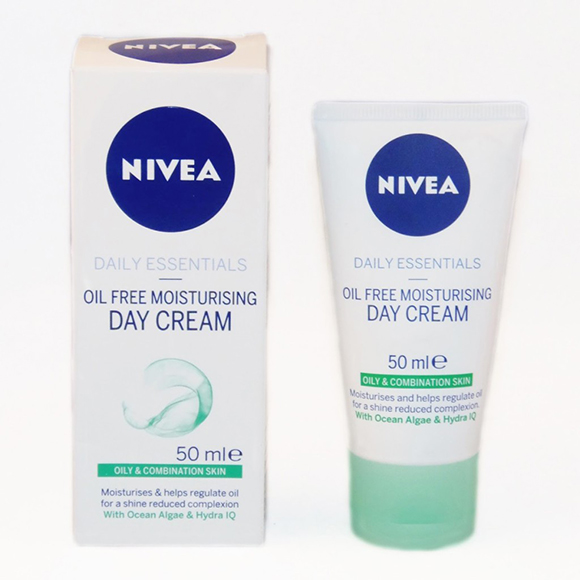 Nivea Daily Essentials Oil Free Moisturising Day Cream 50ml